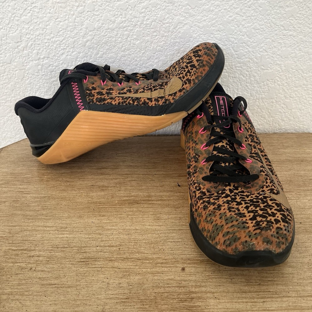 Nike Metcon 6 Cheetah Print Orange Black Athletic Running Shoes Women US 10